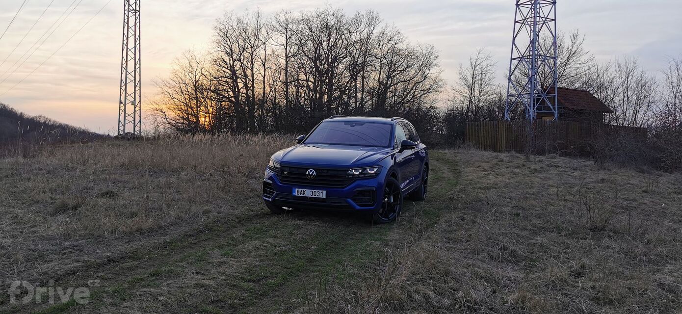 Volkswagen Touareg R (2020)