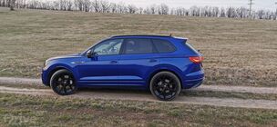 Volkswagen Touareg R (2020)