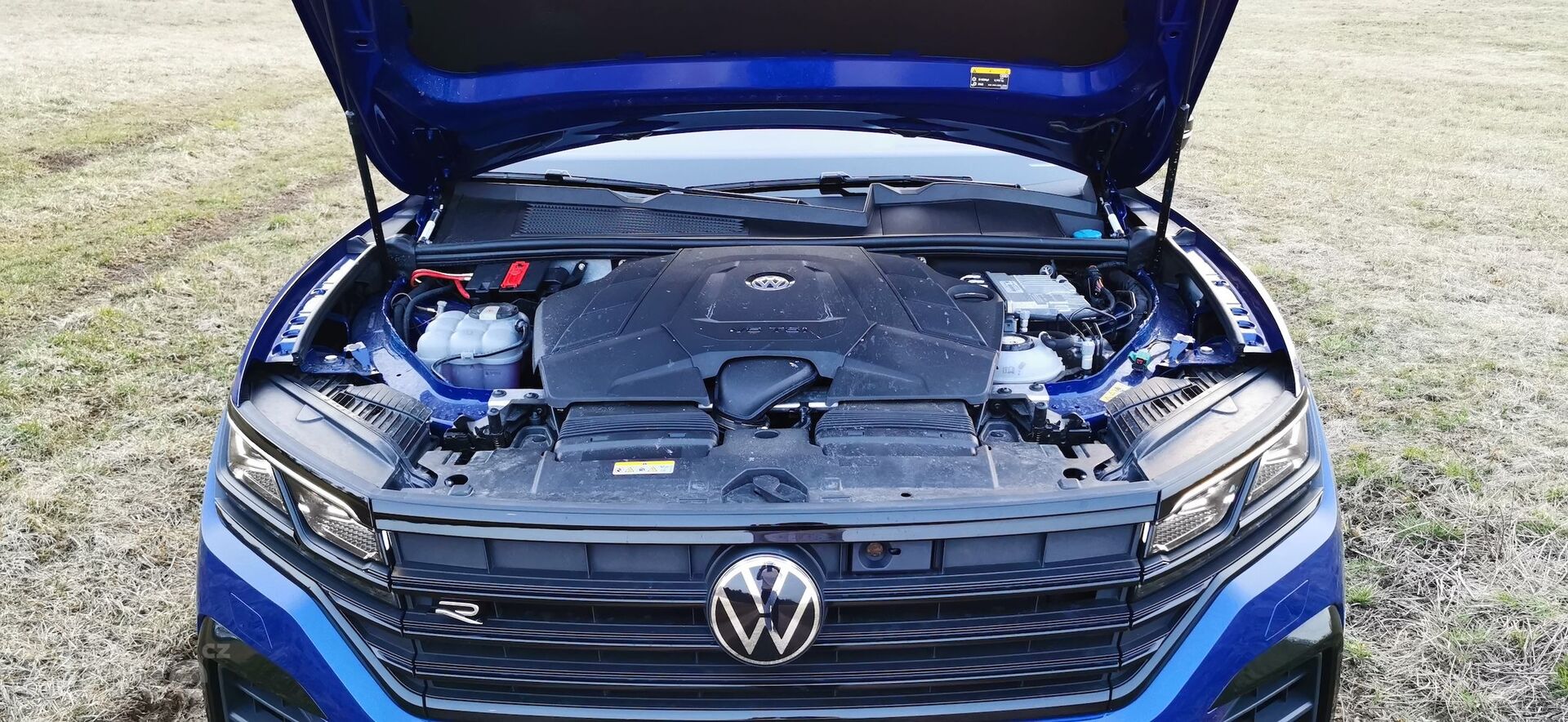 Volkswagen Touareg R (2020)