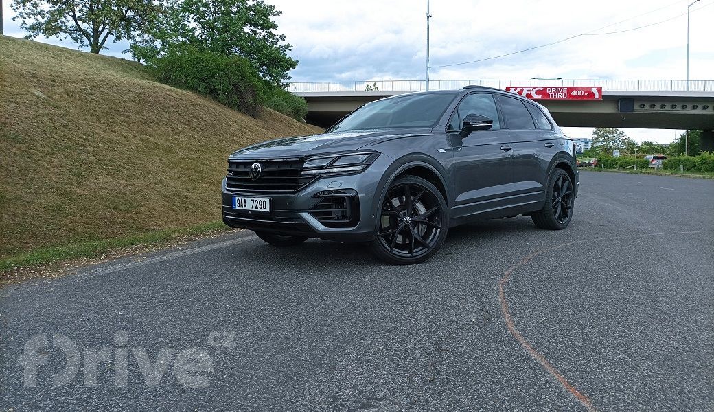 Volkswagen Touareg R (2020)