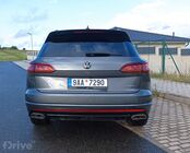 Volkswagen Touareg R (2020)