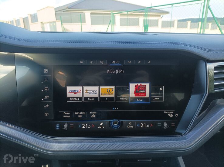 Volkswagen Touareg R (2020)