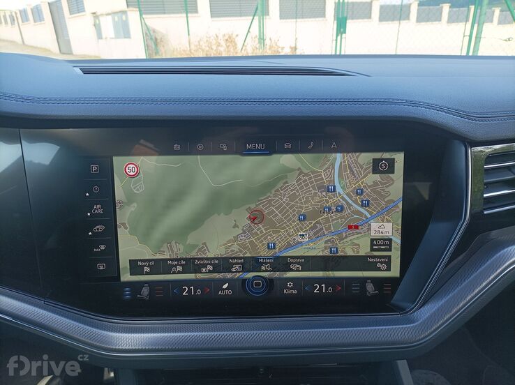 Volkswagen Touareg R (2020)