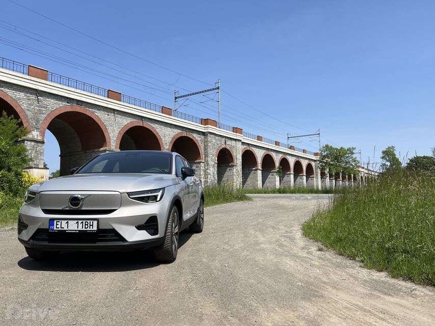 Volvo C40 (2021)