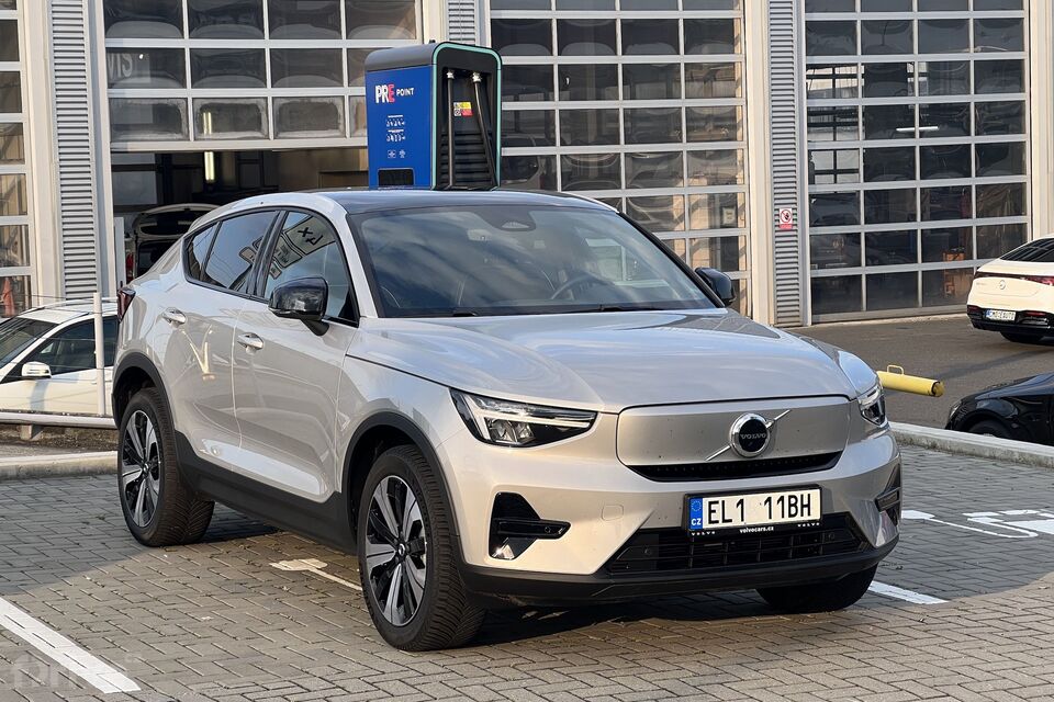 Volvo C40 (2021)