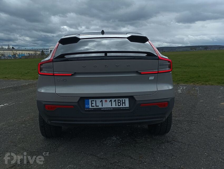 Volvo C40 P6 Recharge Plus (2023)