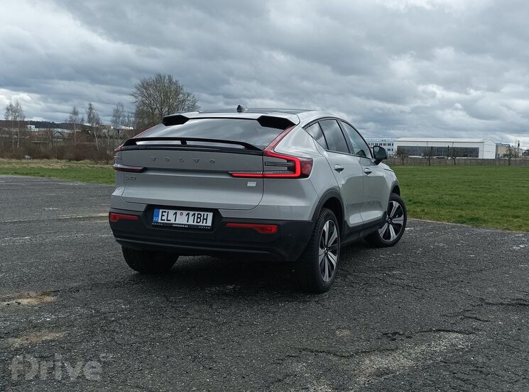 Volvo C40 P6 Recharge Plus (2023)