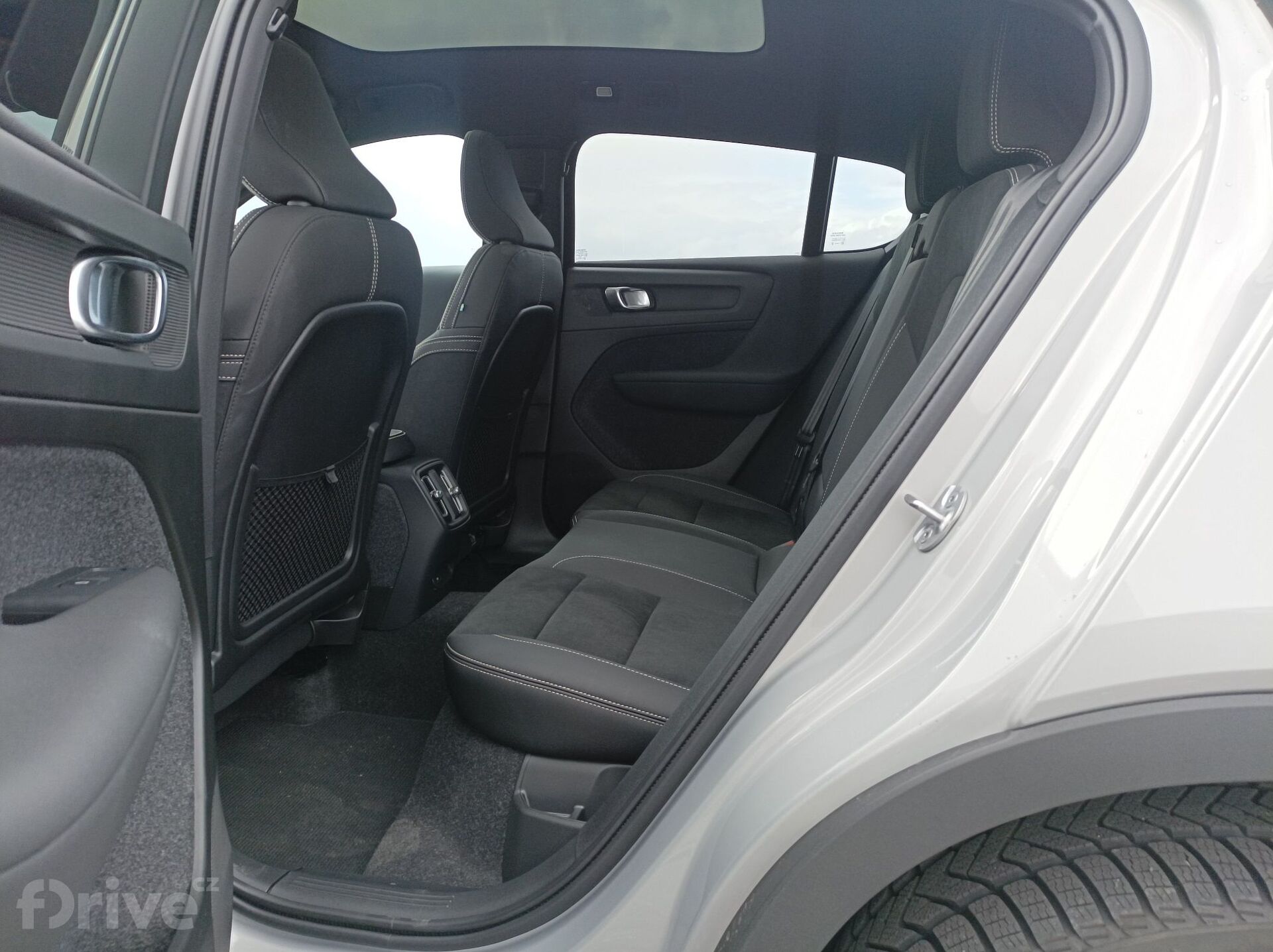 Volvo C40 P6 Recharge Plus (2023)