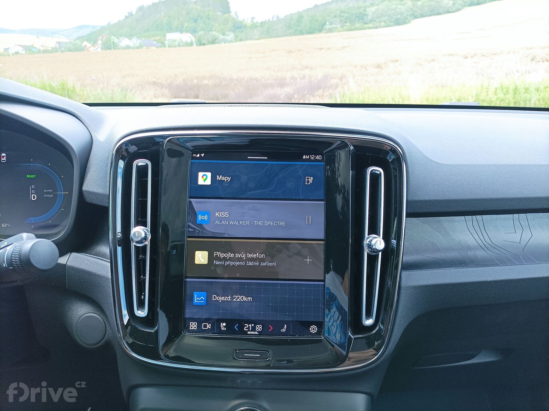 Volvo C40 Recharge P8