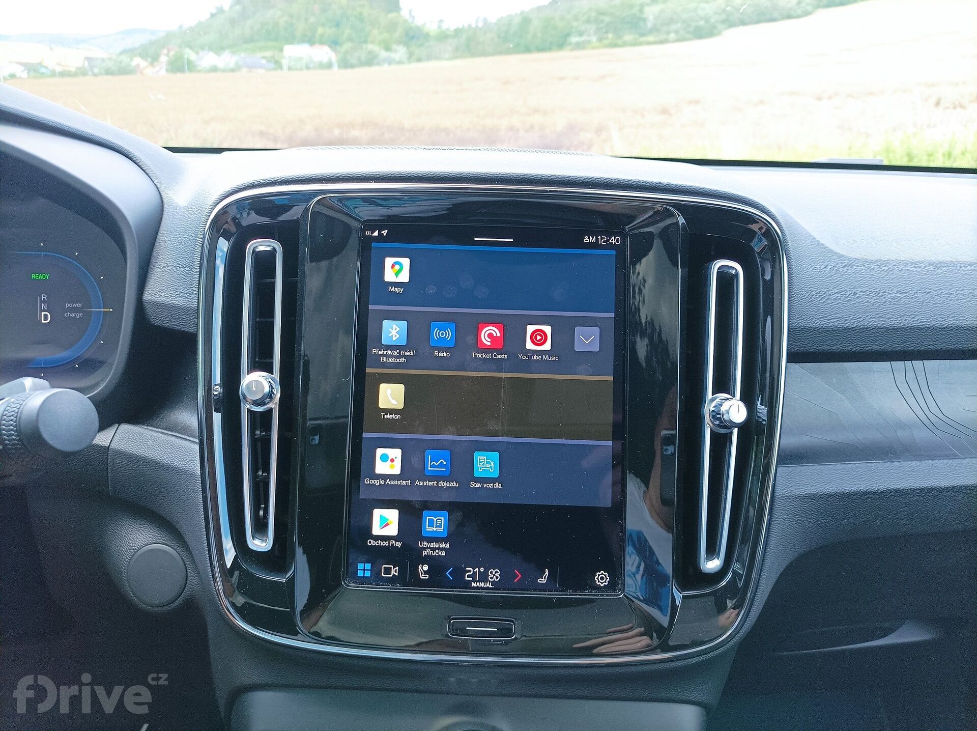 Volvo C40 Recharge P8