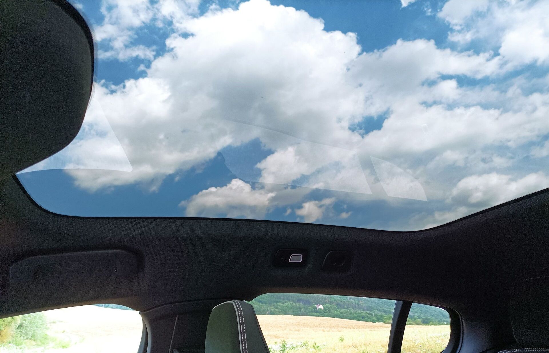 Volvo C40 Recharge P8