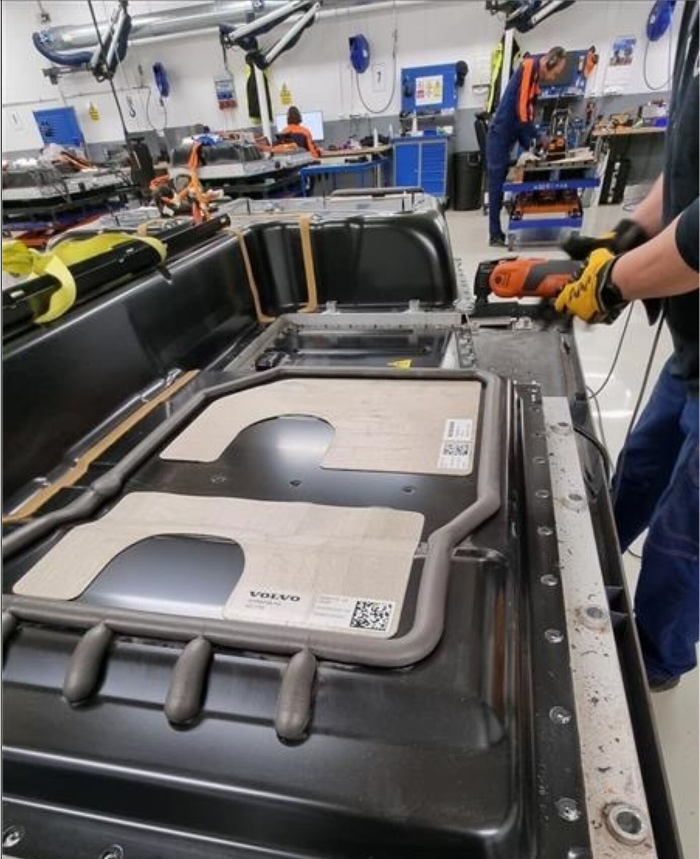 Volvo Cars repase baterií
