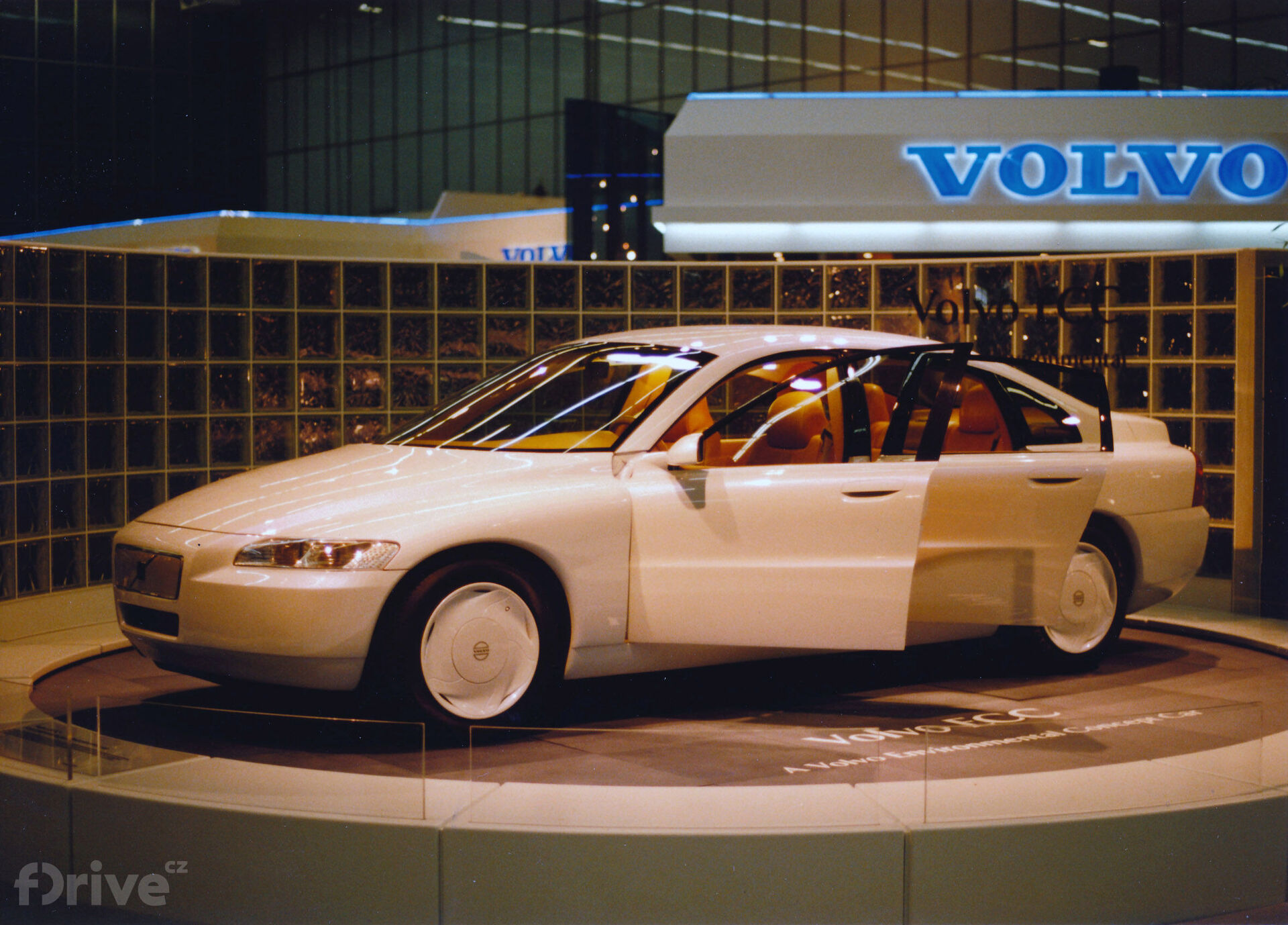 Volvo ECC