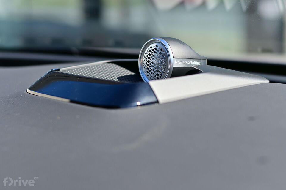 Volvo ES90