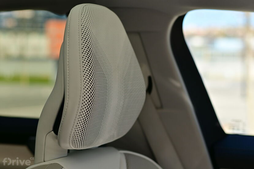 Volvo ES90