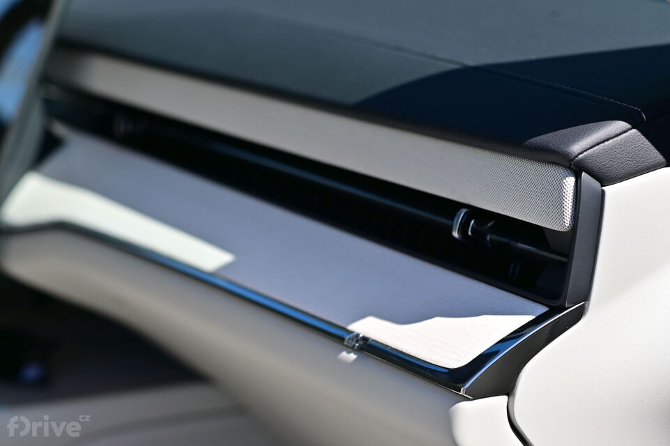 Volvo ES90