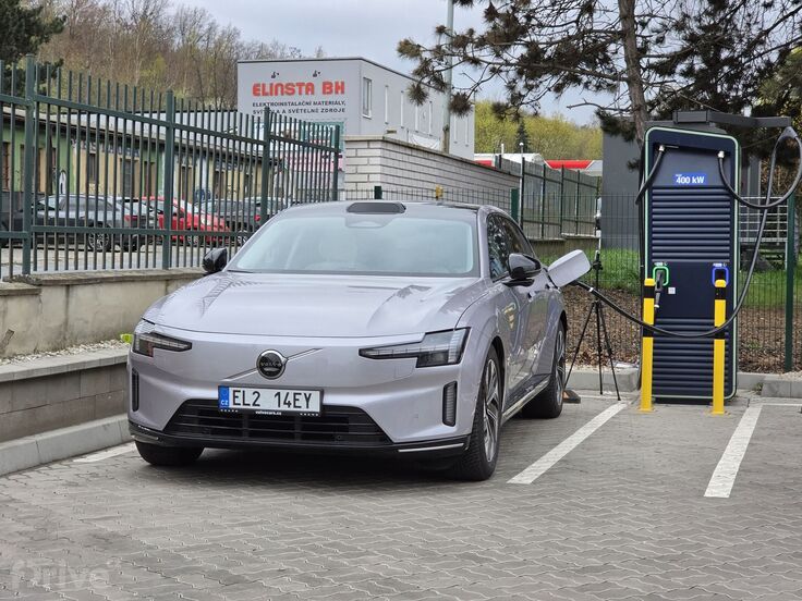 Volvo ES90