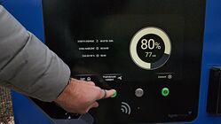 Volvo ES90