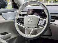Volvo ES90
