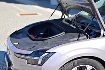 Volvo ES90