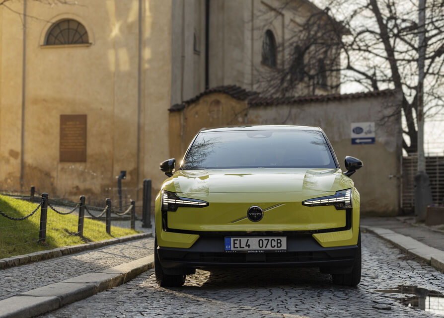 Volvo EX30
