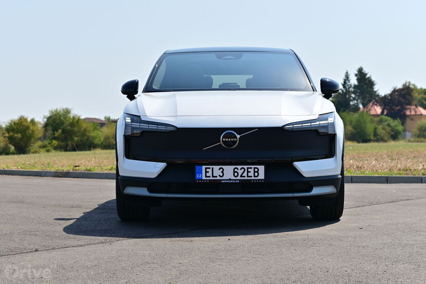 Volvo EX30 Cross Country