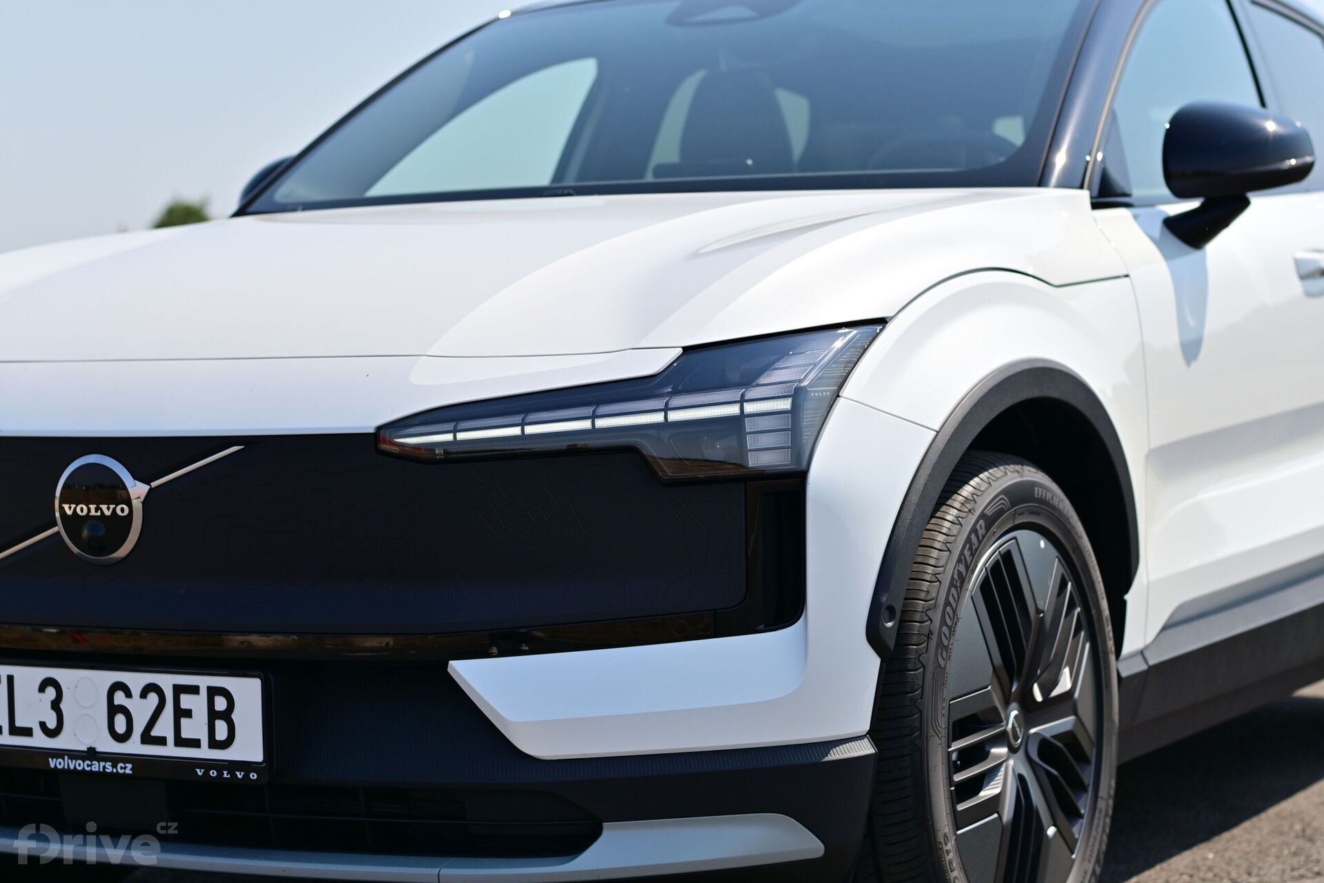 Volvo EX30 Cross Country