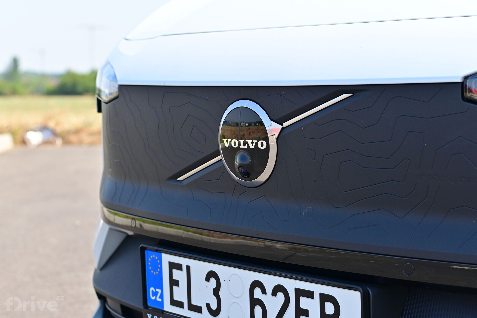 Volvo EX30 Cross Country