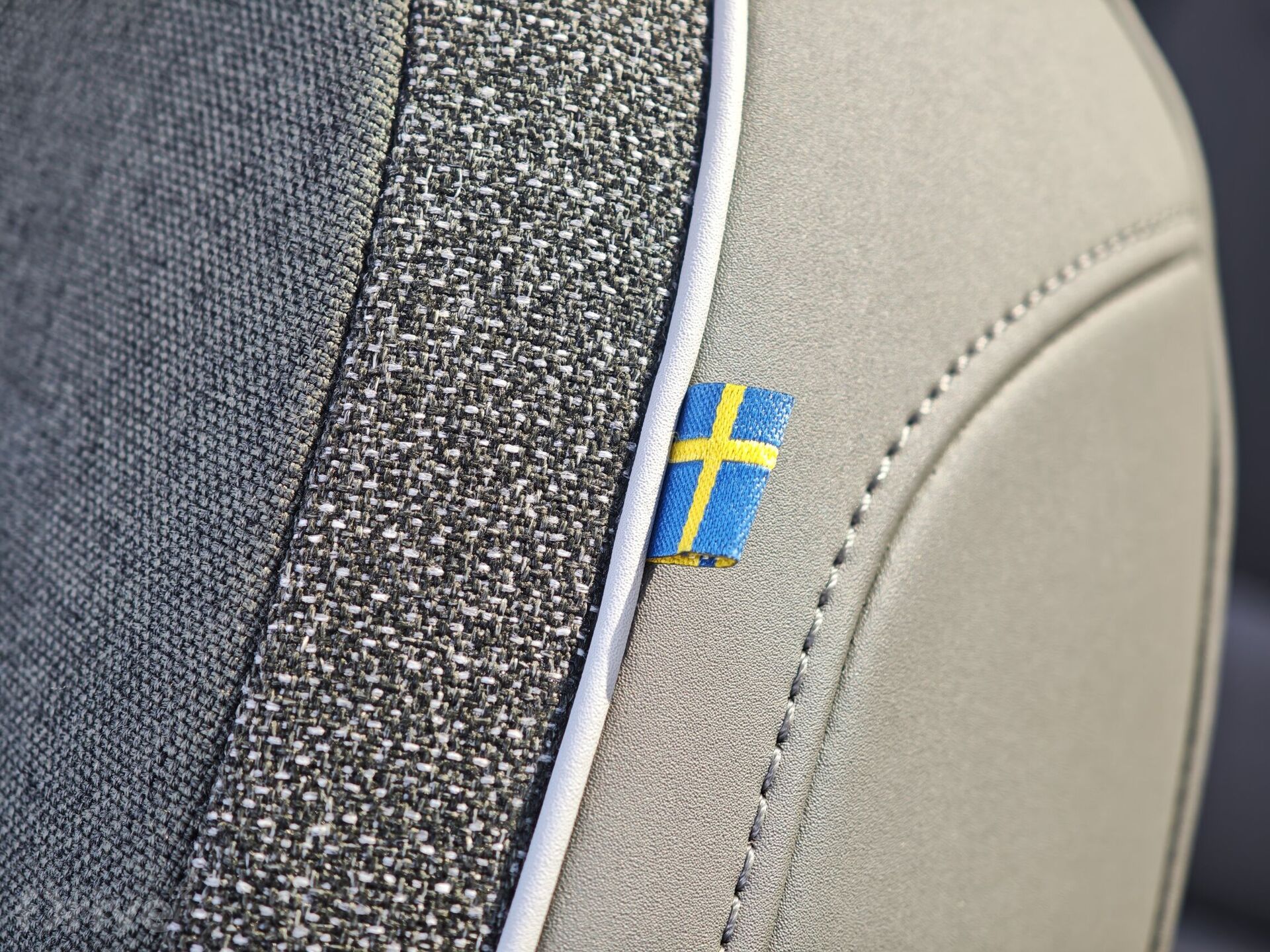 Volvo EX30 Cross Country