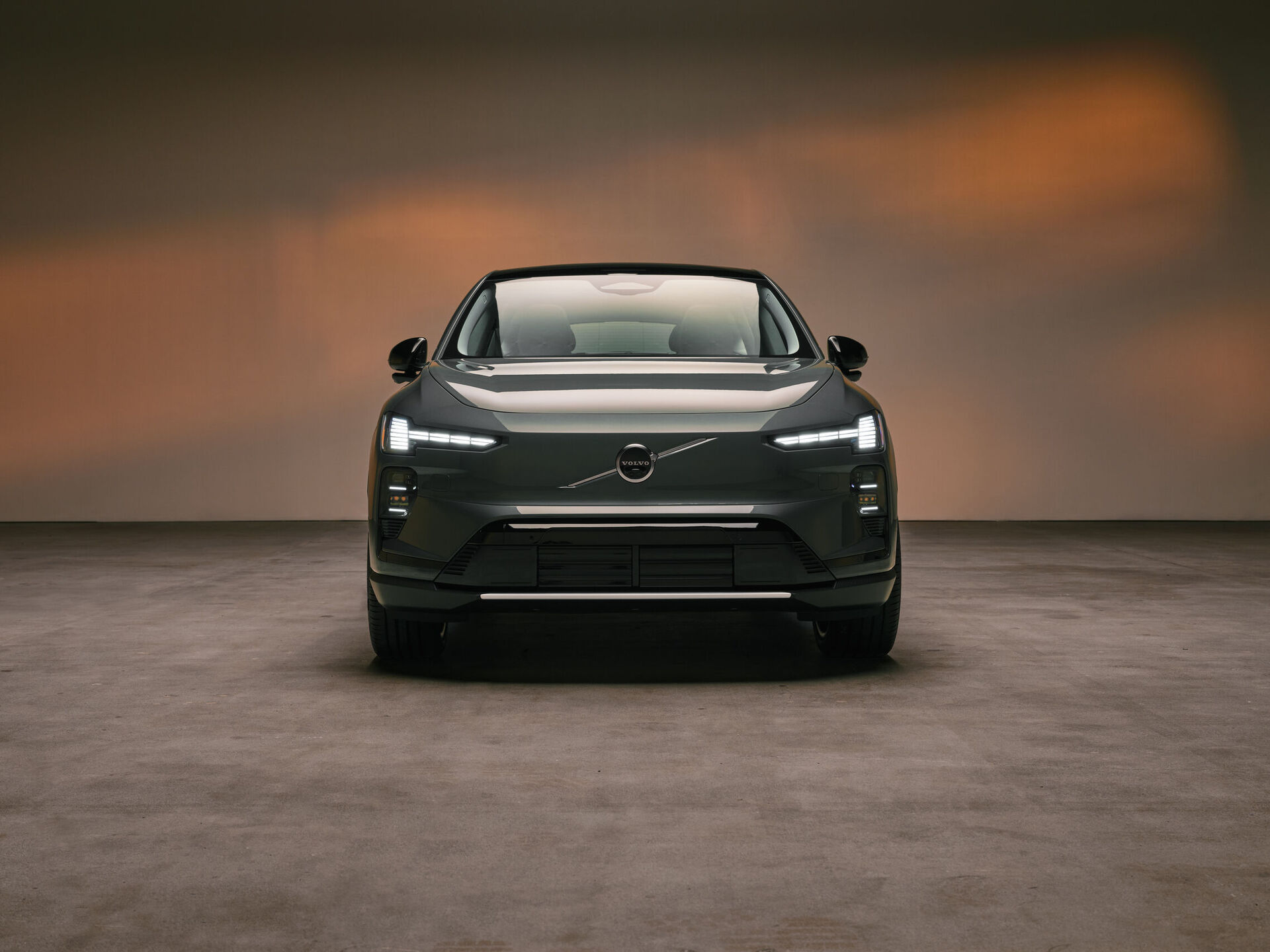 Volvo EX60 (2026)