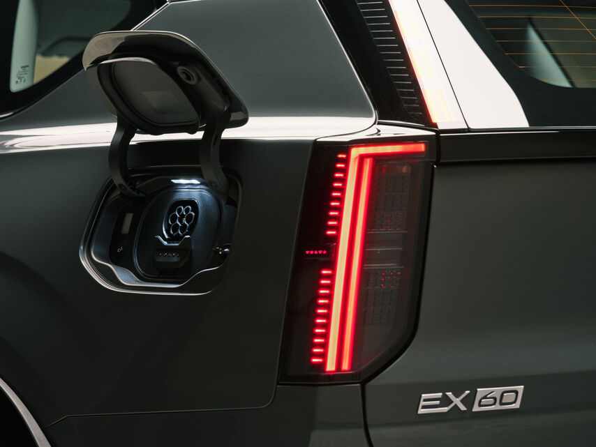 Volvo EX60 (2026)
