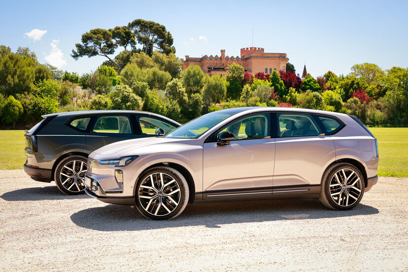 Volvo EX60 (2026)