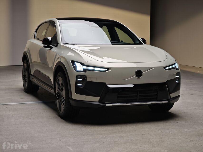 Volvo EX60 Cross Country (2026)