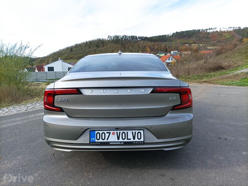Volvo S90 B4 (2022)