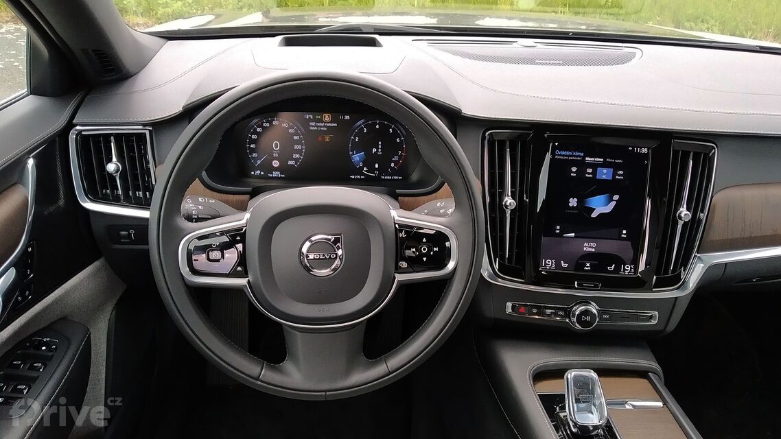 Volvo S90 B6 AWD (2021)