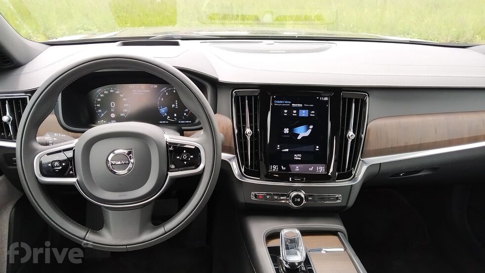 Volvo S90 B6 AWD (2021)