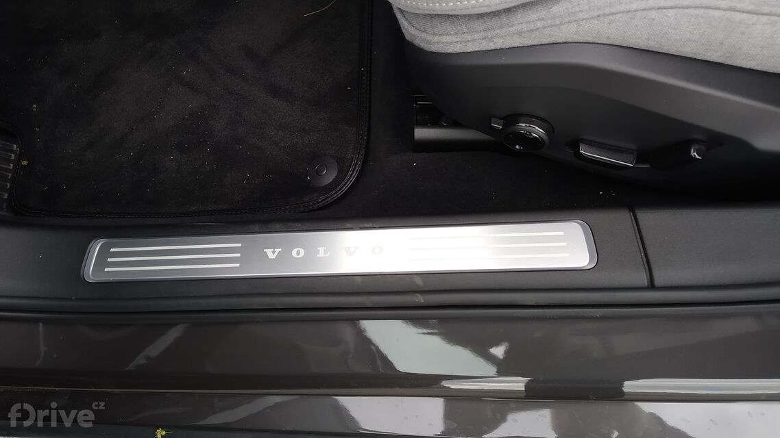 Volvo S90 B6 AWD (2021)