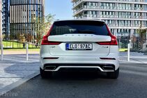 Volvo V60 T8