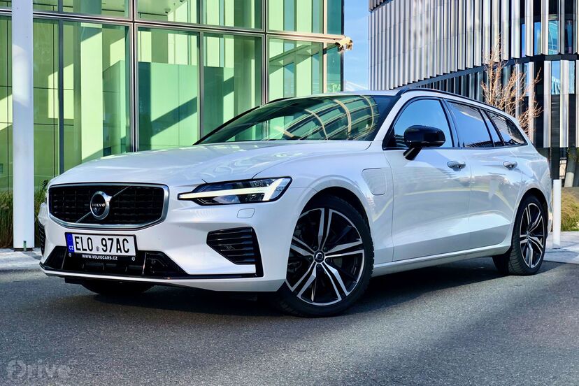 Volvo V60 T8