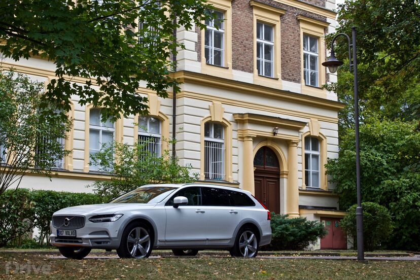 Volvo V90