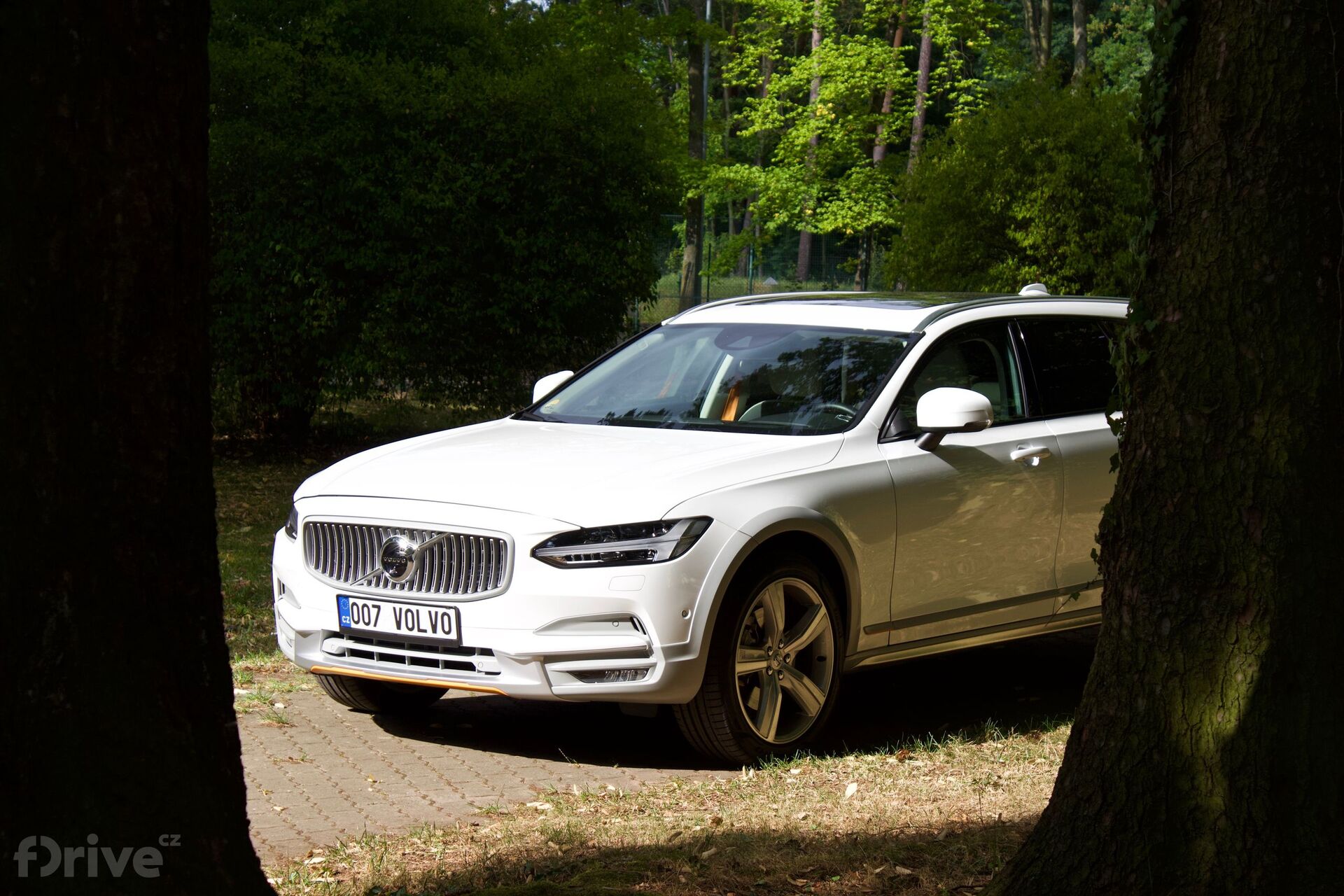Volvo V90