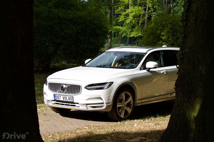 Volvo V90