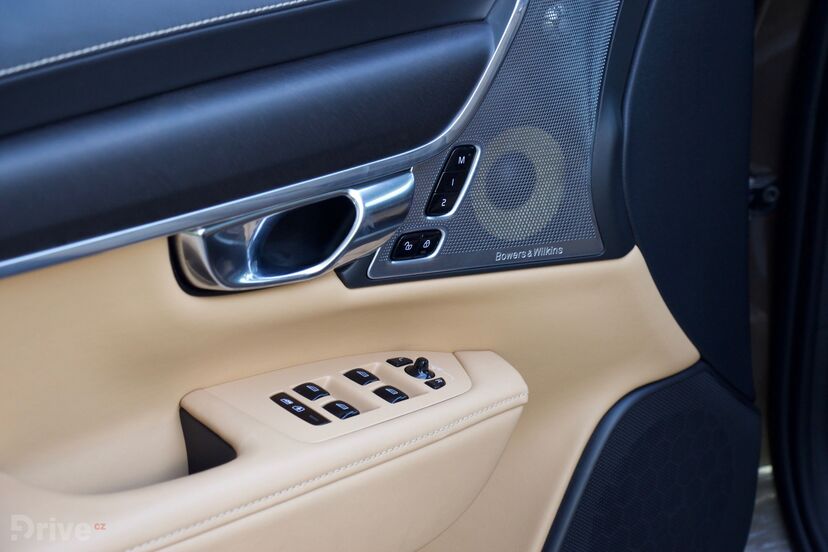 Volvo V90 Cross Country