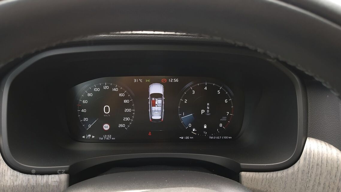 Volvo V90 Cross Country B5 (2021)