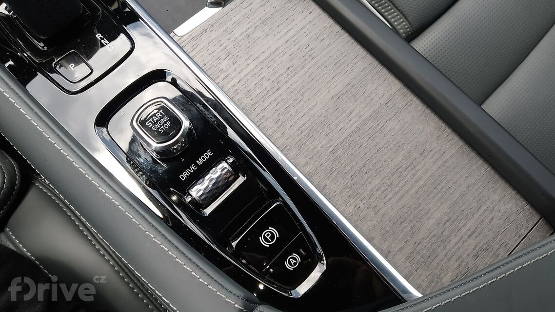 Volvo V90 Cross Country B5 (2021)