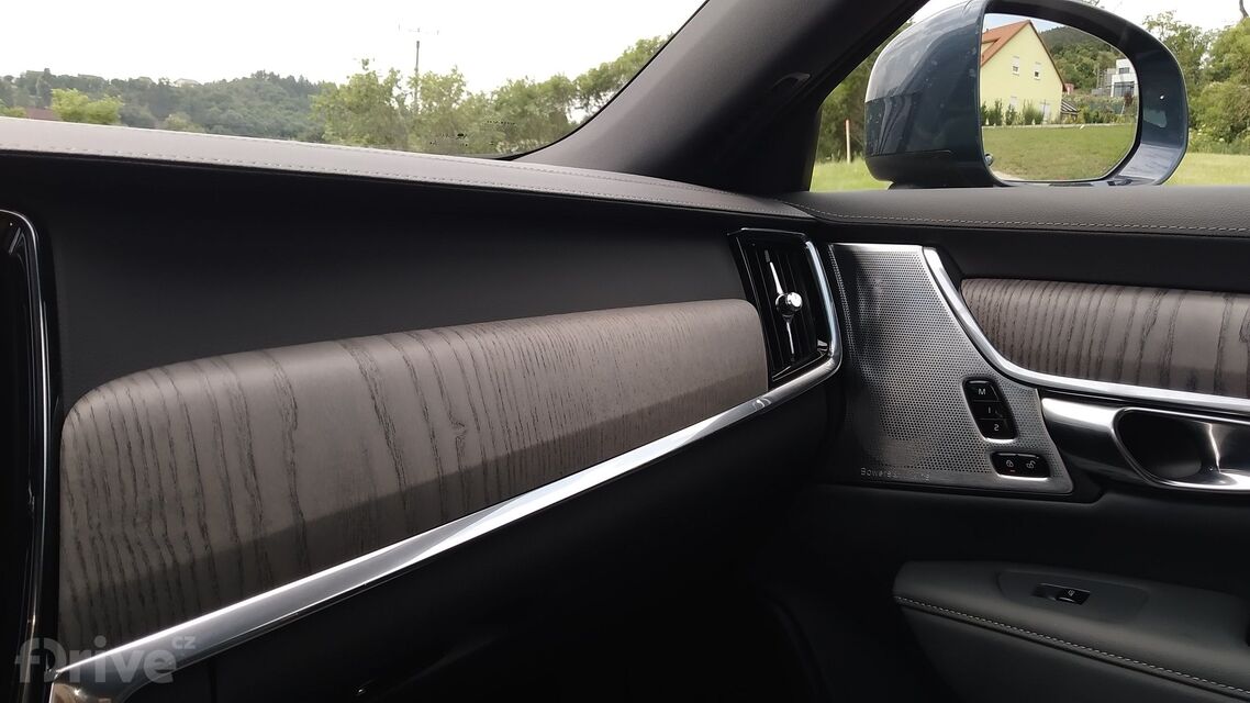 Volvo V90 Cross Country B5 (2021)