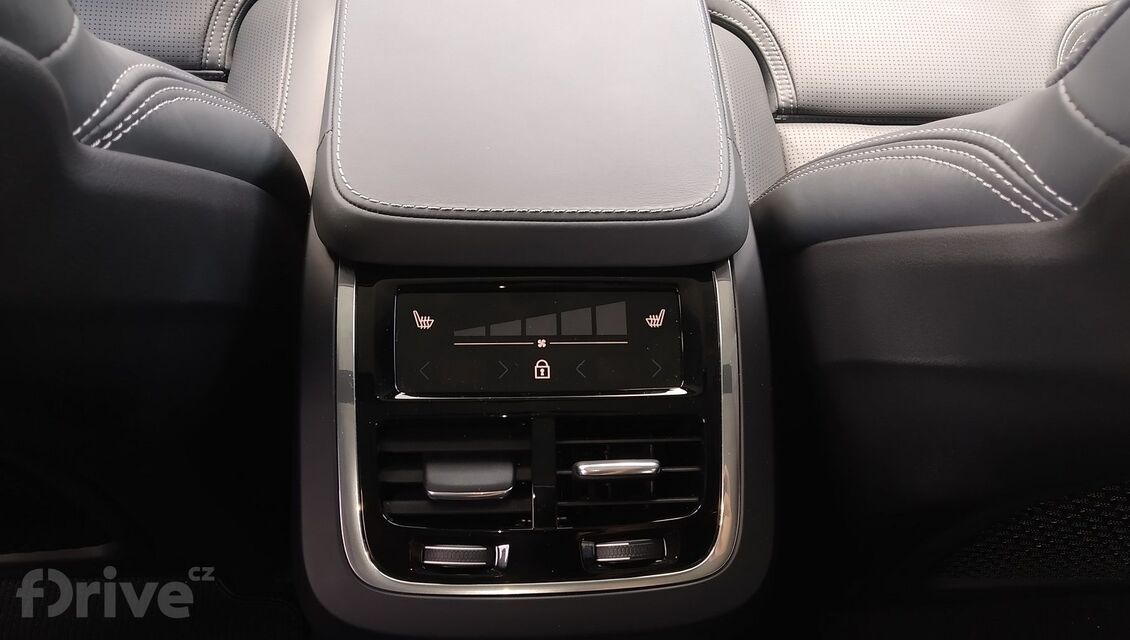 Volvo V90 Cross Country B5 (2021)