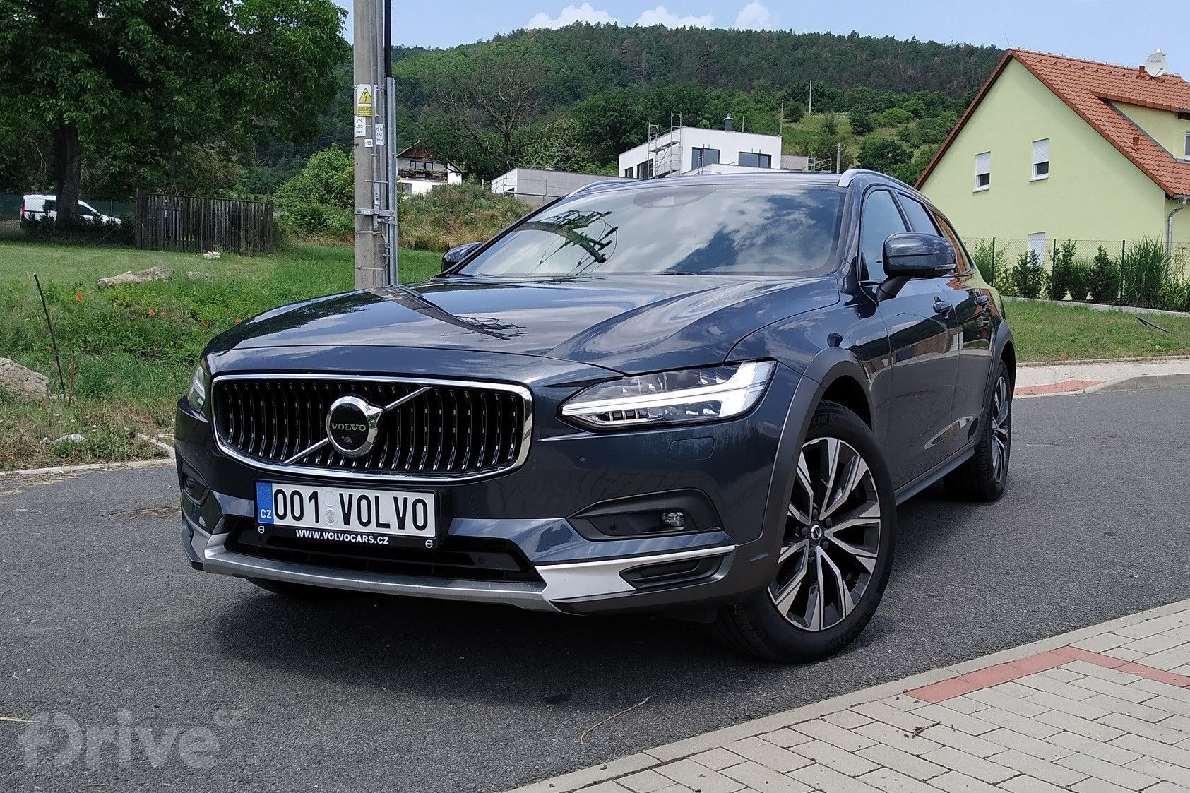 Volvo V90 Cross Country B5 (2021)