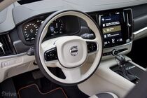 Volvo V90 Cross Country Race Ocean