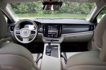 Volvo V90 Cross Country Race Ocean